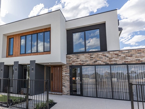 Kayan 430 (Austin) façade