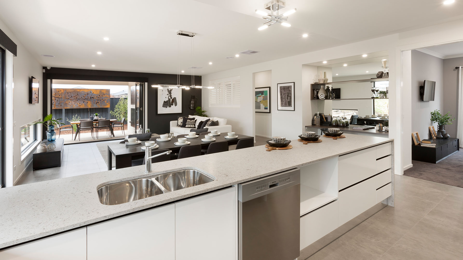 lih-webimg-land_tallai310_armstrong-17_kitchen